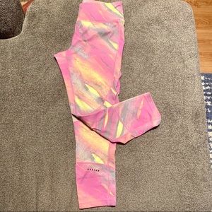 Like new! OAKLEY HYDROLIX leggings!